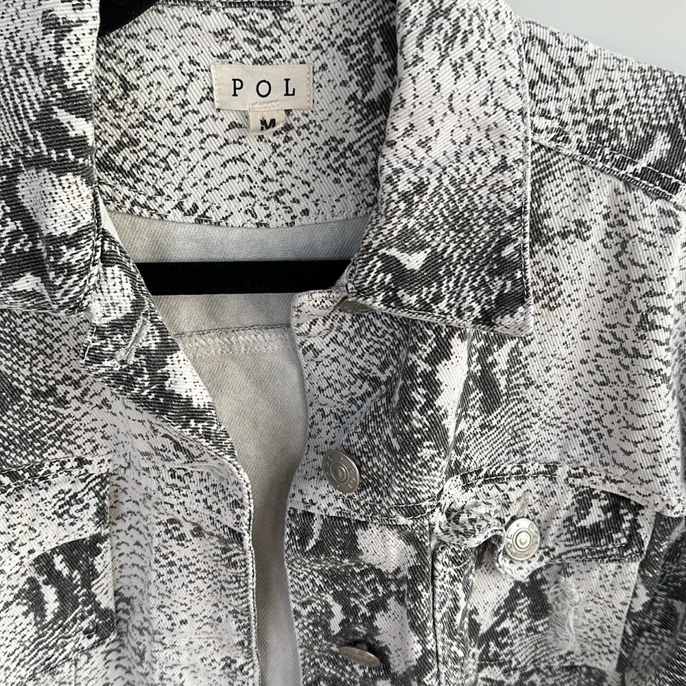 Pol Snake Python Print Denim Jean Jacket Distress… - image 3